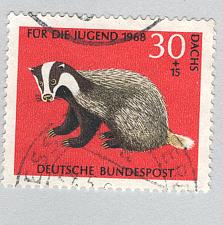 Buy Germany Used Animal red 30 (BP88724)