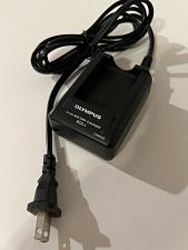 Buy OLYMPUS battery charger camera E-PM1 E-PL1 E-PL1s E-PL3 E620 E600 E450 wall plug