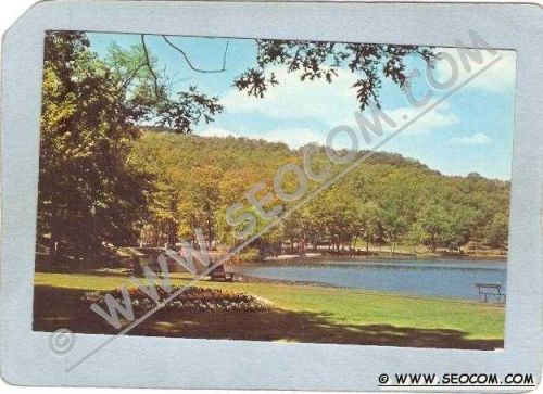 CT Meriden Postcard Hubbard Park Mirror Lake ct_box3~1224