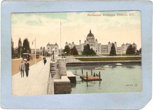 CAN Victoria Postcard Parliament Buildings Street Scene w/2 Trolley Cars c~231