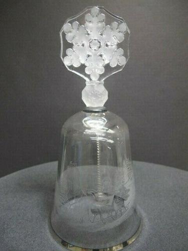 Lenox Crystal 1984 christmas bell Made in USA mouth blown Platinum band