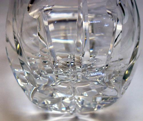 Hand cut candy bowl 24% crystal Signed O'ROURKE Mouth blown hand polished