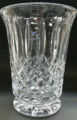 Hand cut Award / vase glass 24% crystal Signed O'ROURKE