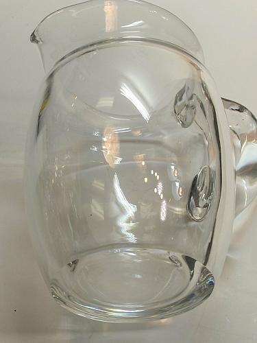 Crystal pitcher Ground and polished base