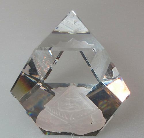 3 sided glass paperweight etched,