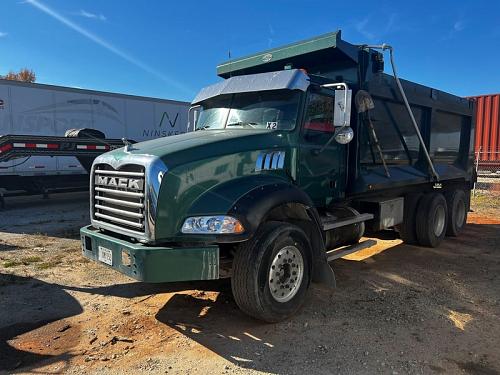 &nbsp;2007 Mack Granite CTP713 Dump Truck