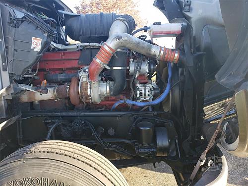 2009 Kenworth T660 Semi Tractor