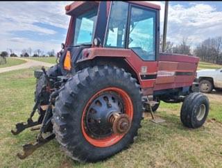 1982 International 5488 Tractor