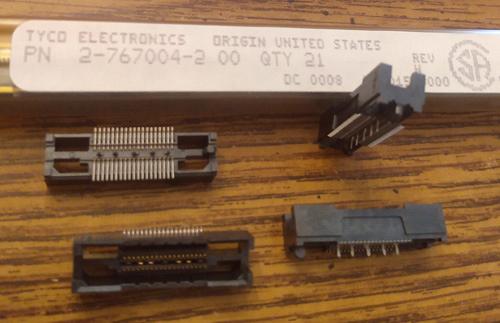 Lot of 21: Tyco Electronics 2-767004-2