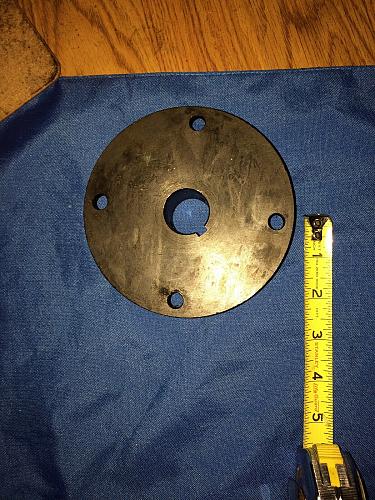 Hub for Swenson and Salt Dogg Salt Spreader 0601200000