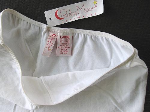 A0202 Ruby Moon NEW Women's White Seamless All Stretch Soft Cotton Hot Shorts L