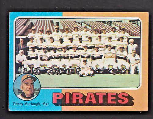 1975 Topps #304 Pirates Team NM