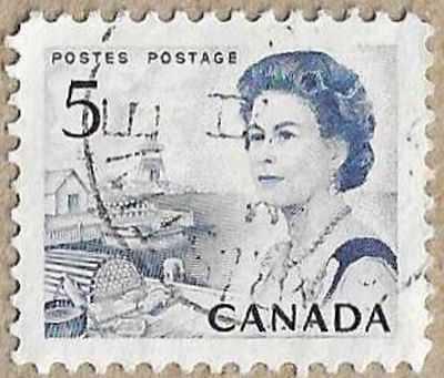 Queen Elizabeth Il 14933