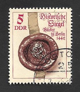 German DDR Used Scott #2422 Catalog Value $.25