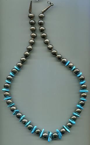 12" NATIVE AMERICAN BEAD NECKLACE with TOURQUOISE STONES BETWEEN THE BEADS