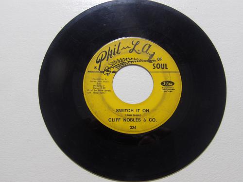 Cliff Nobles – Switch It On / Burning Desire Phil L.A. Of Soul – 324 Funk 1969