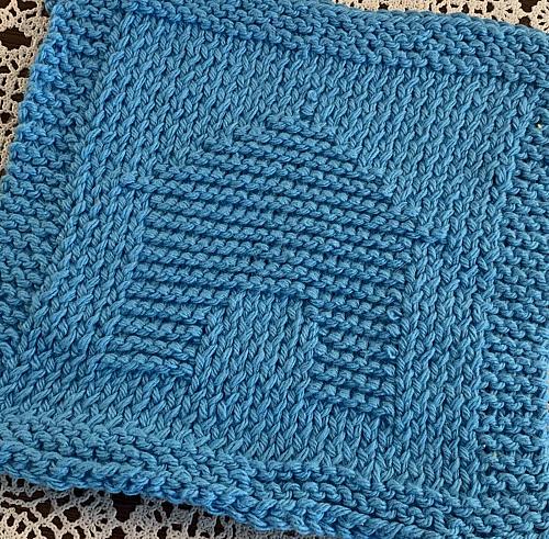 Handmade Knit Blue Dog House Design Cotton Dishcloth Canine Lover Brand New