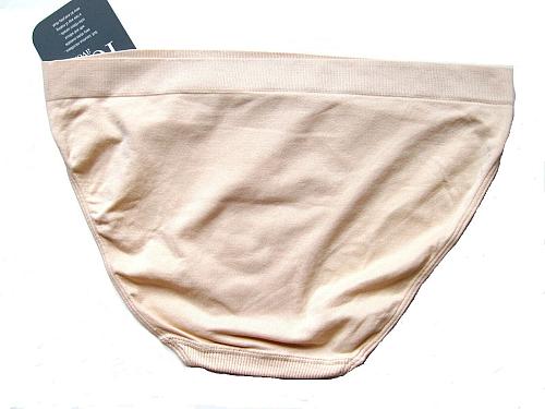 A0430 Reve Avoix NEW Women's Beige Soft Luxurious Seamless Microfiber Bikini M/6