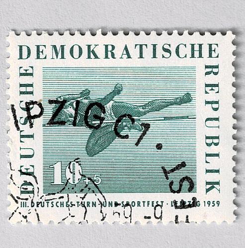 Germany DDR Sports high jump green Used (BP91421)