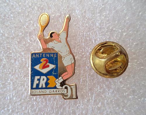 ROLAND GARROS French Tennis Open. 1991 tv a2 fr3. Pinback Pin
