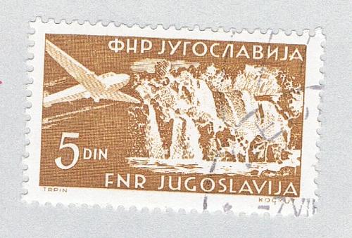 Yugoslavia Plane brown 5d (AP136404)