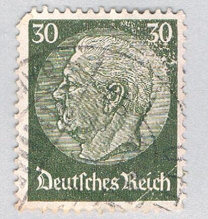 Germany 426 Used von Hindenburg 2 1933 (BP58429)