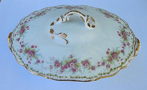Limoges France Elite works oval cassaroll DISH CR