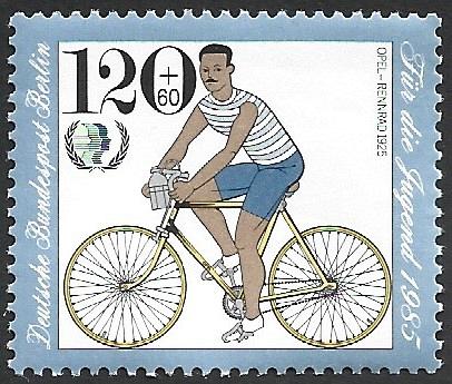 German Berlin MNH #9NB226 Catalog Value $3.00