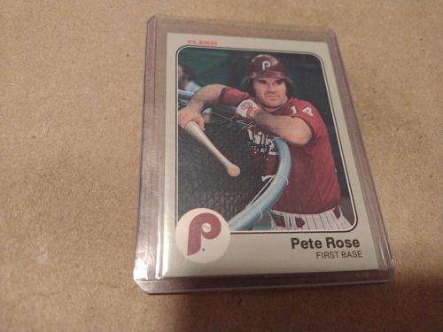 1983 Fleer 16 Card Lot