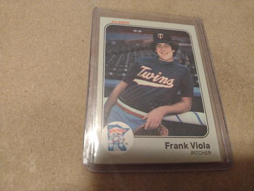 1983 Fleer 16 Card Lot