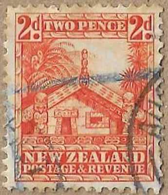 Carved Maori House - 17097