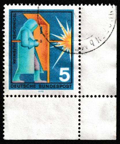 German Used Scott #1022 Catalog Value $.25