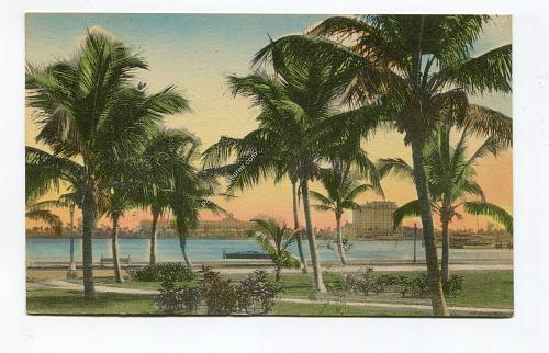 Palm Beach Hotels across Lake Worth, Florida