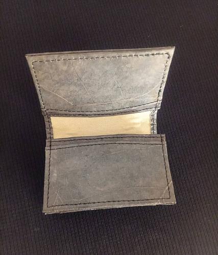 MAGNET NAME CARD WALLET BLACK LEAF LEATHER FOLDABLE NAME CARD HOLDER