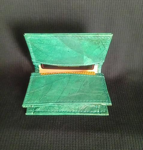 GREEN MAGNET NAME CARD WALLET LEAF LEATHER NAME CARD HOLDER NOTE HOLDER WALLET