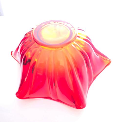 L.E Smith Glass red ruffled edge bowl
