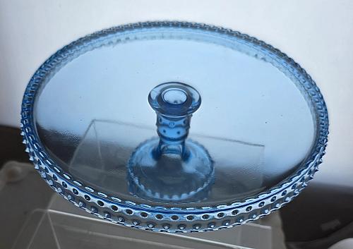 LE Smith large blue hobnail cake plate