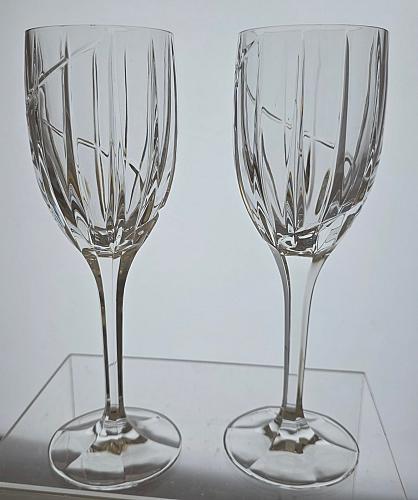 Mikasa Uptown glass goblet stemware pair