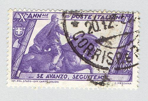 Italy 297 Mussollni statue 1922 Used (BP91905)