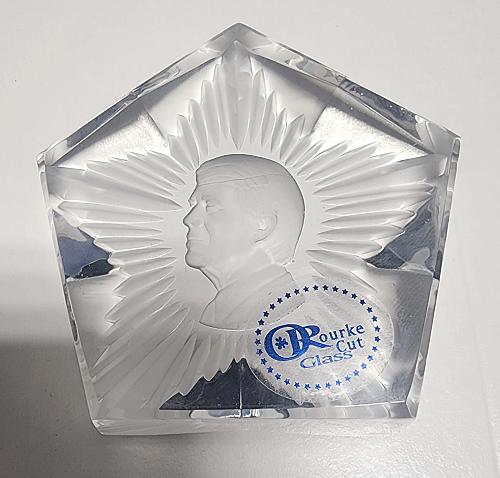 JIMMY Carter paperweight, Star shaped 24% lead crystal limited edition