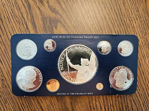 1977 Panama 9 Coin Proof Set