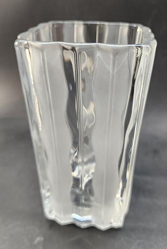 Studio Nova frosted square vase
