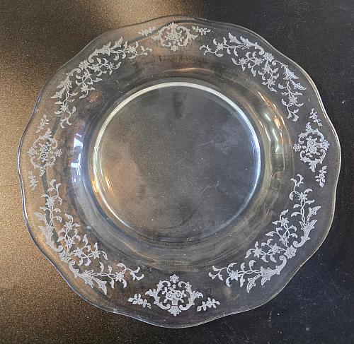 4 Fostoria Navarra lunch plates glass, Made in USA Pair