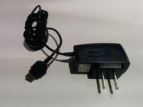 5v SamSung battery charger (2sn) SGH M300 cell phone wall plug power adapter