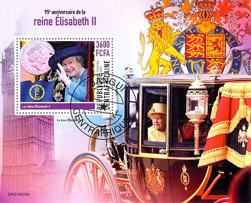 Central Africa 2021 Sheet Queen Elizabeth 95th Anniversary Coach (TS0144)