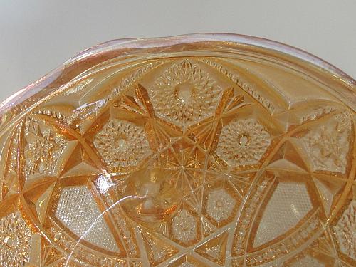 Carnival bowl Bowl Peach 3 peg legs