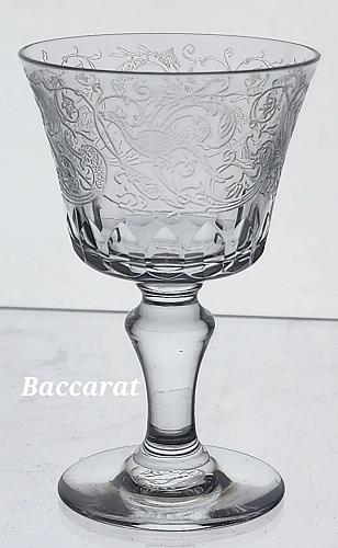 Cut glass and etched liquor Parme Baccarat SIGNED