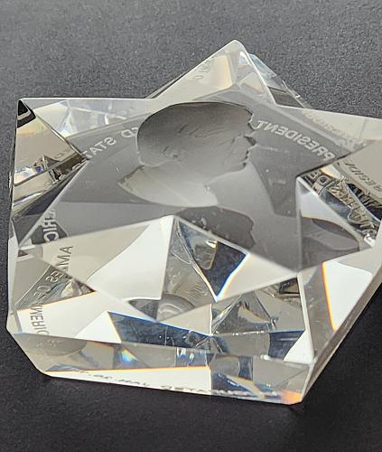 JIMMY Carter 1977 Inauguration paperweight, Star shaped