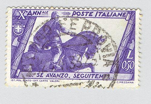 Italy 297 Mussollni statue 1922 Used (BP91906)