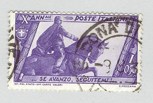 Italy 297 Mussollni statue 1922 Used (BP91827)